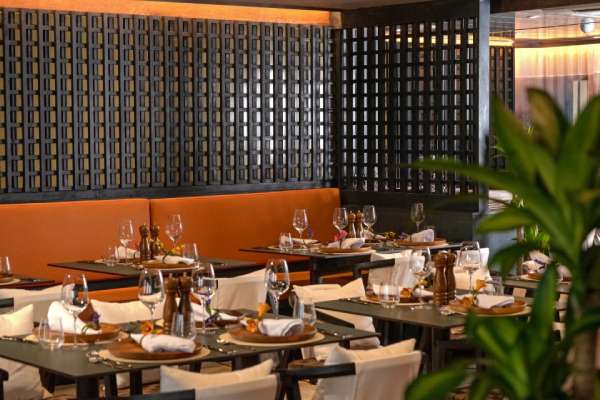 Main_Restaurant.jpg